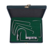 Hilton Boyl Davis Mouth Gag Wood Box 5 Pieces Wood Box